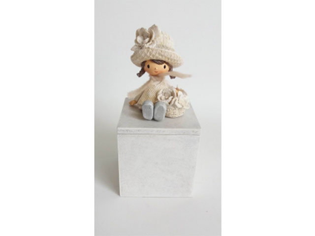 BIMBA RESINA 6x6x13cm QLUX18377 BIMBA RESINA 6x6x13cm QLUX18377