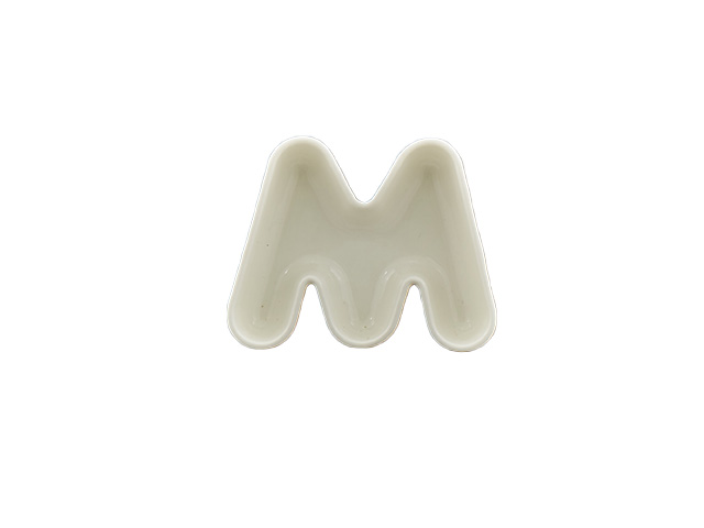 PORCELLANA BIANCA LETTERA M 1256013