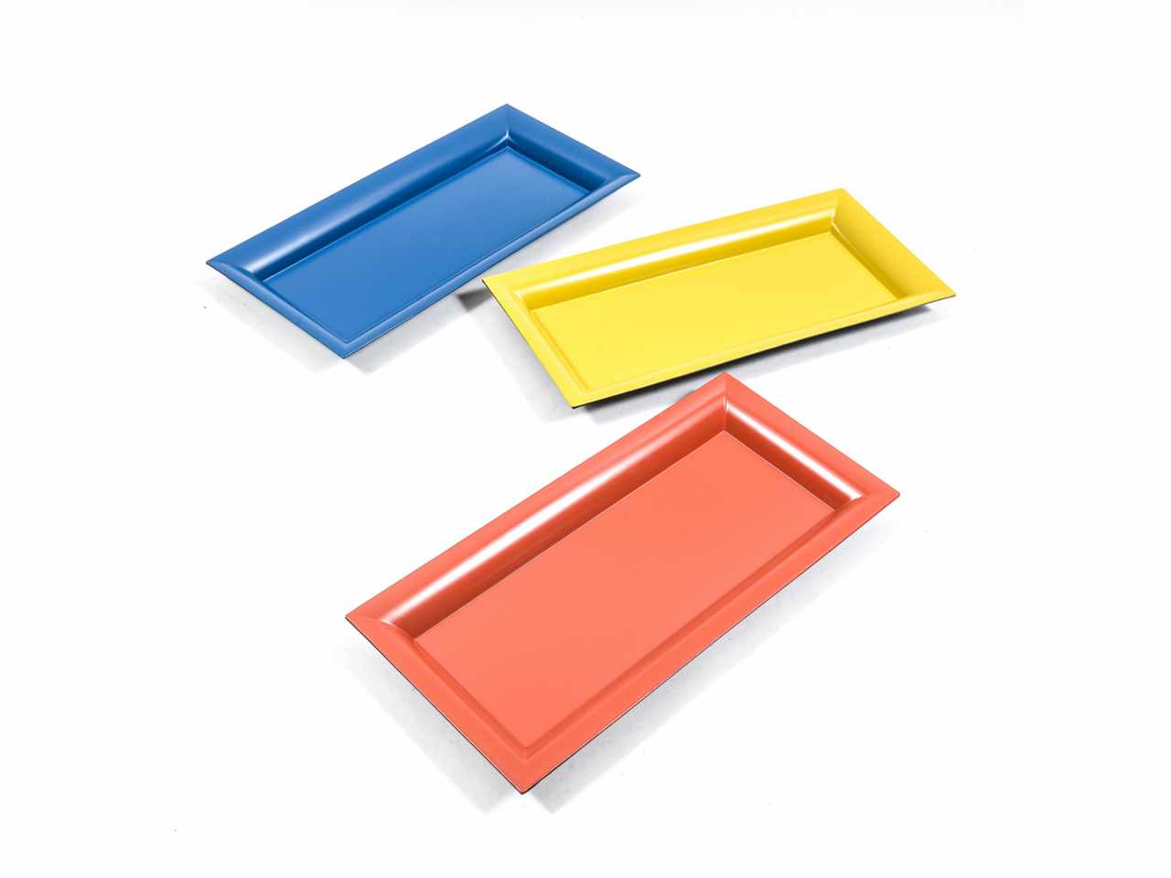 VASSOIO IN PLASTICA 36X17X2,5CM C 40067