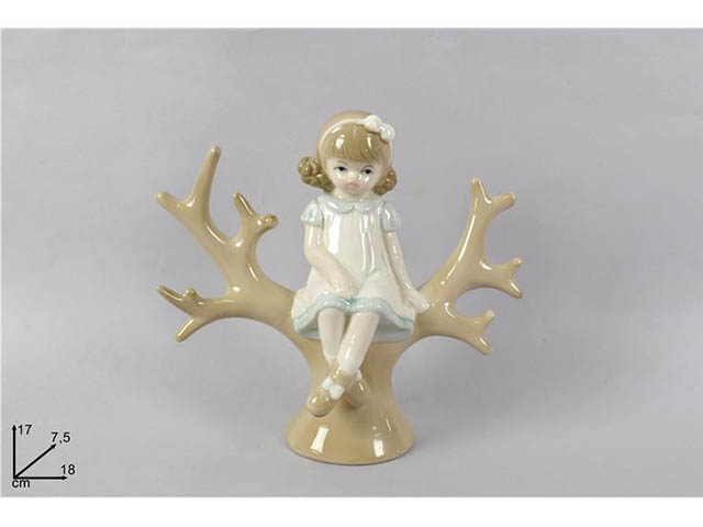 BAMBINA SEDUTA SULL’ALBERO 17cmCA007600 BAMBINA SEDUTA SULL’ALBERO 17cmCA007600