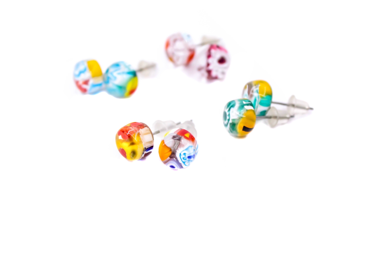 ORECCHINI FIORDALISO TONDI D0.8 MURANO VM0342