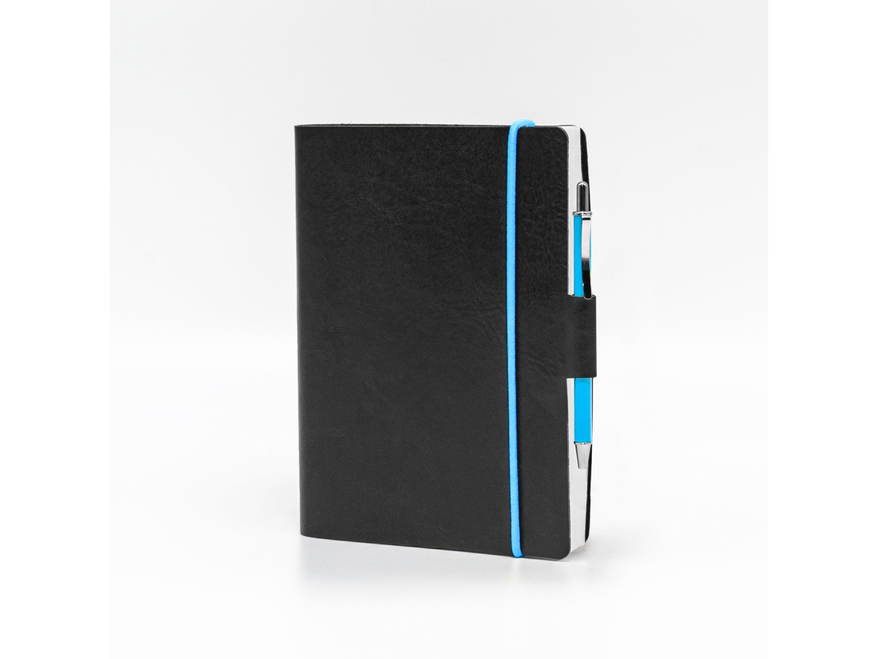 AGENDA BLUEBAND2026 12X17CM C/ELAS. NERO 7542BB34