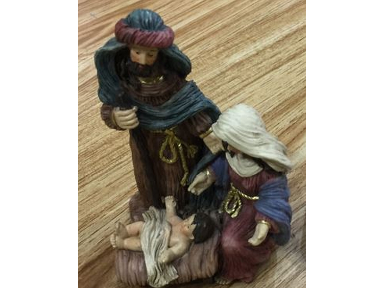 NATIVITA’ I MISURA H.15,2X8,7X11,5CM IN POLIRESINA NATIVITA’ I MISURA H.15,2X8,7X11,5CM IN POLIRESINA