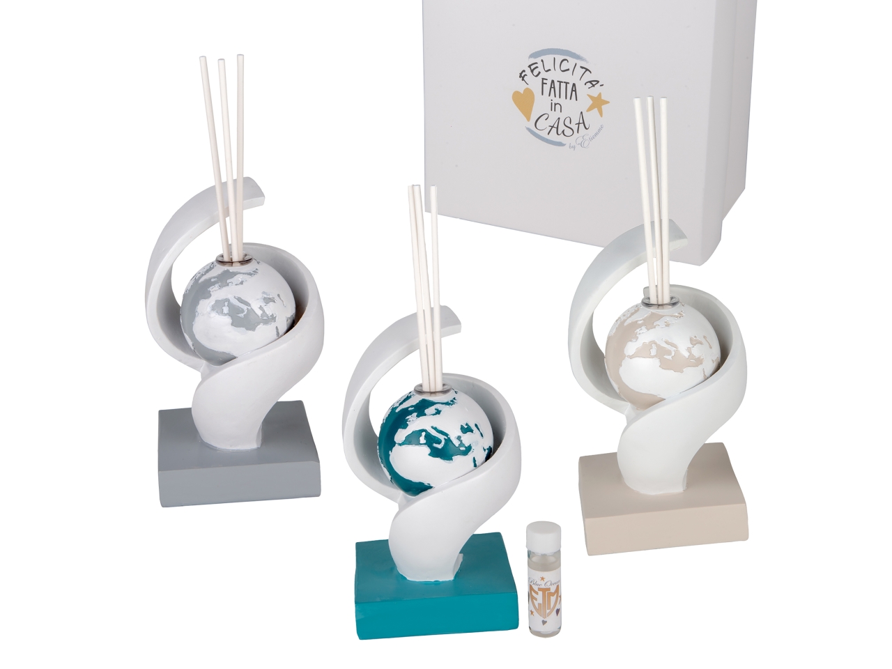 WORLD GLOBO MONDO DIFFUS. C/BACCH.14CM 3ASS.08A242 WORLD GLOBO MONDO DIFFUS. C/BACCH.14CM 3ASS.08A242