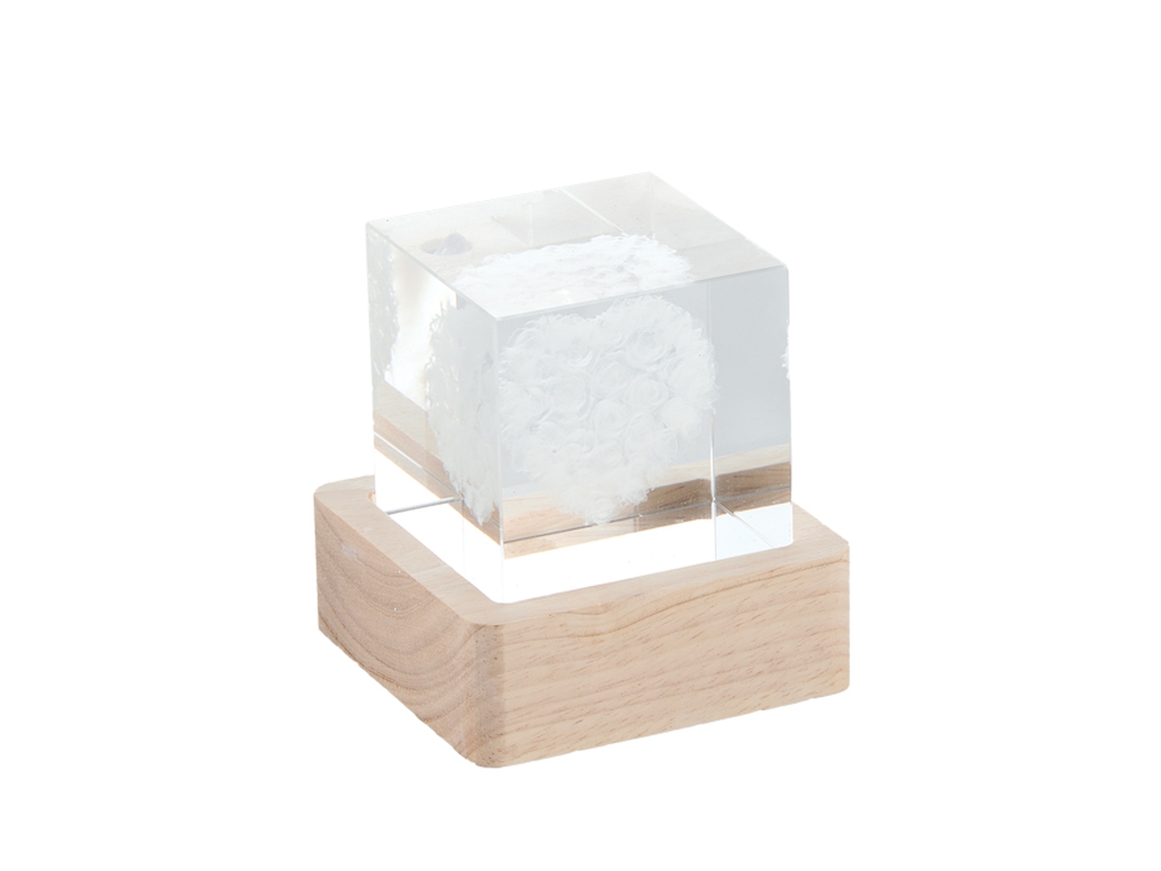 CUBO VETRO 6X6X6CM CUORE C/LED SJ114/S CUBO VETRO 6X6X6CM CUORE C/LED SJ114/S